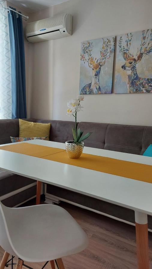 HostEx Meraki Apartment Eski Zağra Dış mekan fotoğraf